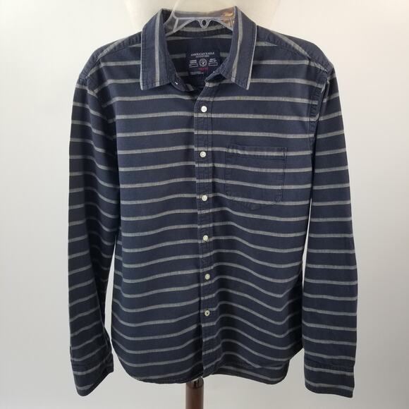 American Eagle Outfitters Blue Gray Striped Prep Fit Button Down Shirt Medium - Picture 1 of 4